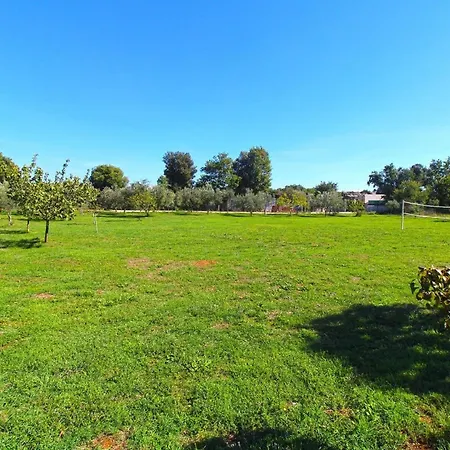 Holiday home Mit Privatpool Fuer 10 Personen Ca 265 Qm In Sisan, Istrien Suedkueste Von Istrien